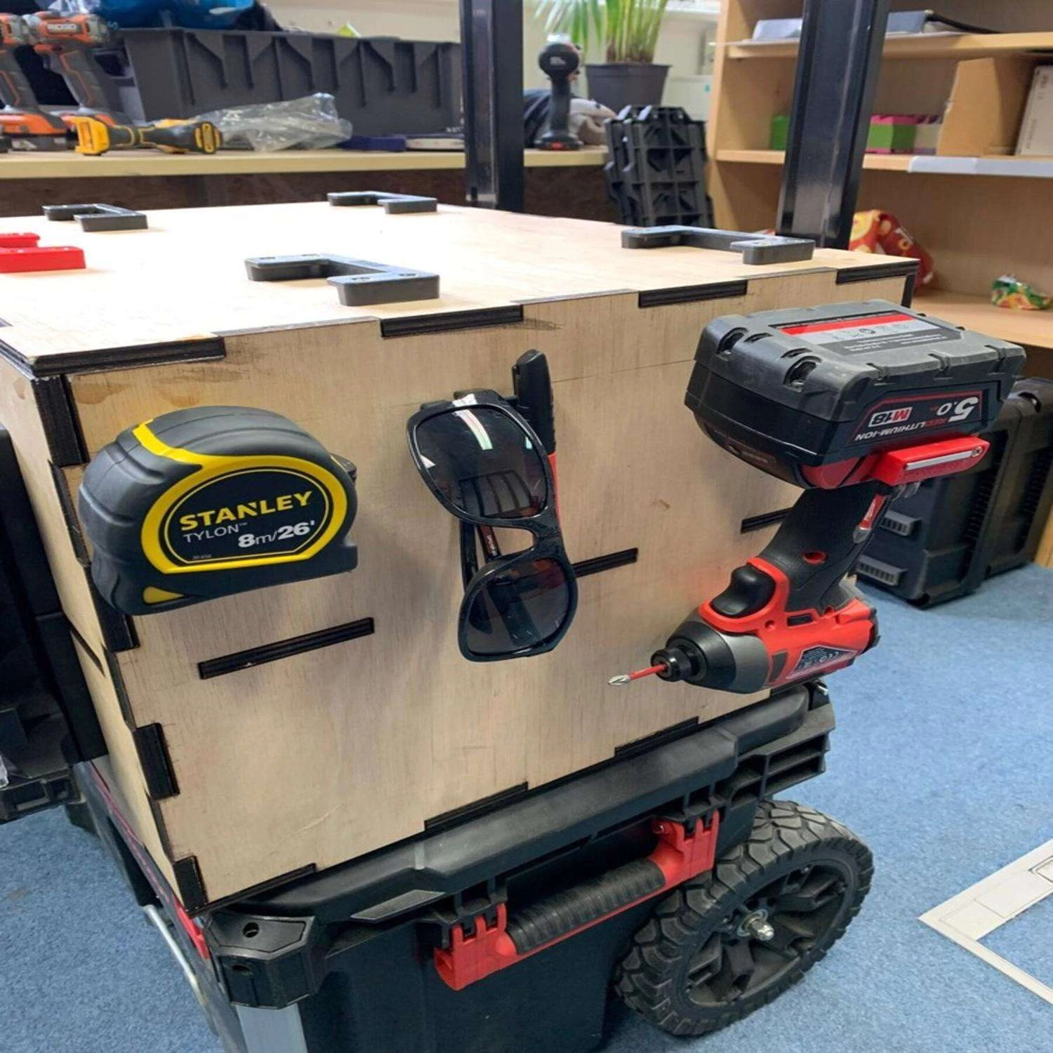 StealthMounts 1.2 In. L Black ABS Bench Belts Tool Holder 6 Pk 4 StealthMounts 1.2 In. L Black ABS Bench Belts Tool Holder 6 Pk - Image 2